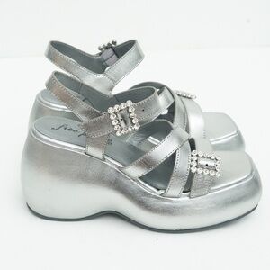 Free People. Brooklyn Ankle‎ Strap Silver Metallic Platform Sandal. 8.5